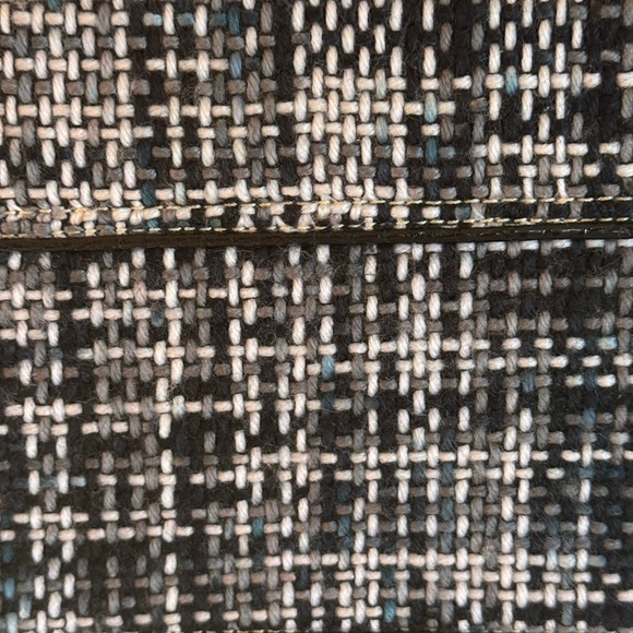 Liz Claiborne Tweed Pattern Shoulder Bag Gold Chains Snap Closure Black White - Picture 5 of 12